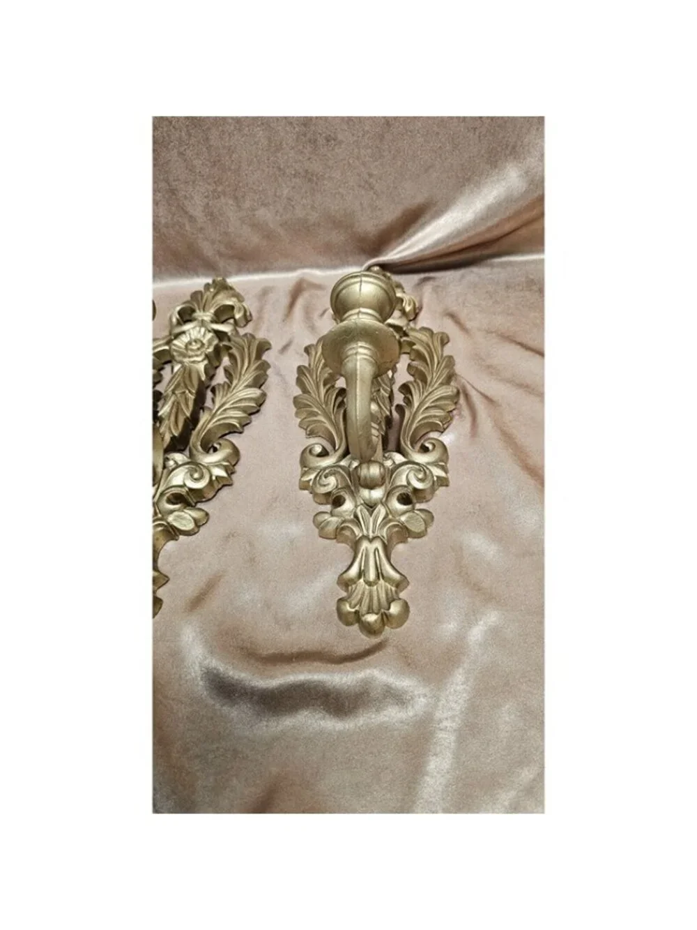 N/A pair gold